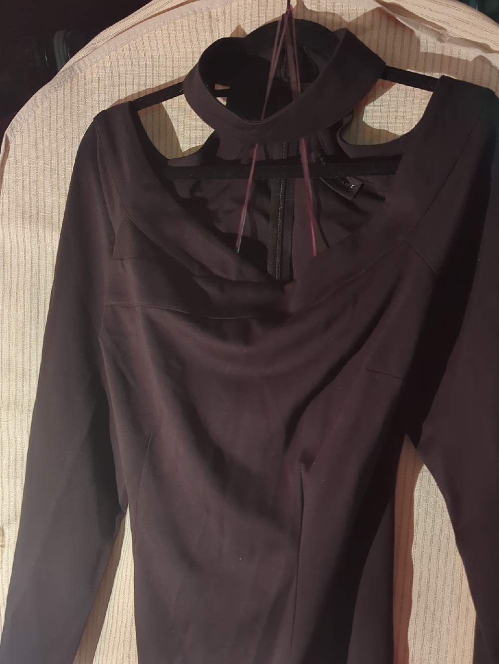 Dress - Picture 3 of 3